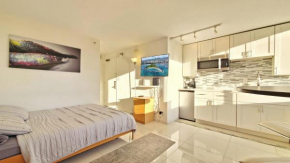 Waikiki beach cozy studio no resort fee